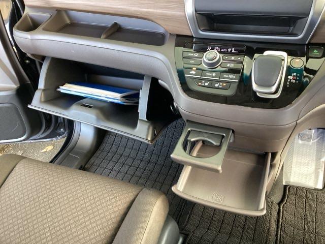 フリードハイブリッド ハイブリッド・Ｇホンダセンシング　純正メモリーナビ　ドラレコ　リアカメラ　軽減ブレーキ　キーフリーシステム　記録簿　ＤＶＤ再生可能　サイドカーテンエアバック　ＥＣＯＮ　後カメラ　Ａクルーズ　地デジフルセグＴＶ　ＬＥＤヘッドランプ（40枚目）