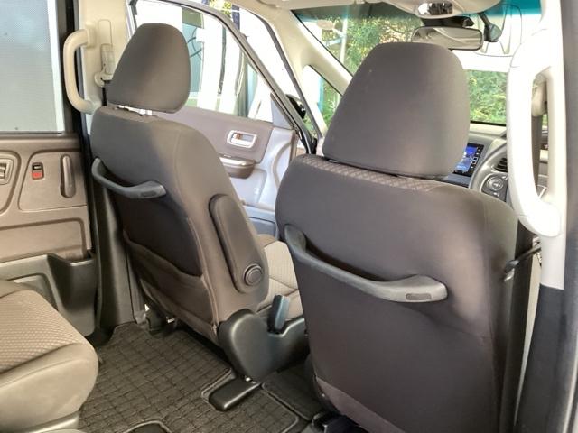 フリードハイブリッド ハイブリッド・Ｇホンダセンシング　純正メモリーナビ　ドラレコ　リアカメラ　軽減ブレーキ　キーフリーシステム　記録簿　ＤＶＤ再生可能　サイドカーテンエアバック　ＥＣＯＮ　後カメラ　Ａクルーズ　地デジフルセグＴＶ　ＬＥＤヘッドランプ（56枚目）