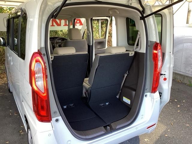 Ｎ－ＢＯＸ Ｇ　純正ディスプレイオーディオ　リアカメラ　前後ソナー　エアバック　横滑防止装置　ＬＥＤヘッドライト　スマートキー　ベンチシ－ト　オートエアコン　整備記録簿　パワーウィンドウ　パワステ　ＵＳＢ　ＡＢＳ（18枚目）