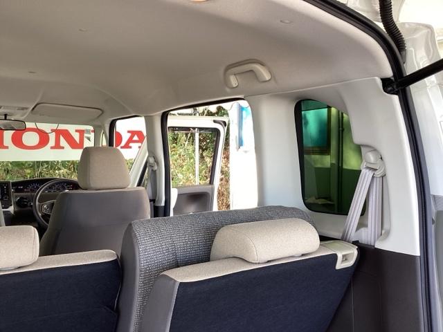 Ｎ－ＢＯＸ Ｇ　純正ディスプレイオーディオ　リアカメラ　前後ソナー　エアバック　横滑防止装置　ＬＥＤヘッドライト　スマートキー　ベンチシ－ト　オートエアコン　整備記録簿　パワーウィンドウ　パワステ　ＵＳＢ　ＡＢＳ（60枚目）