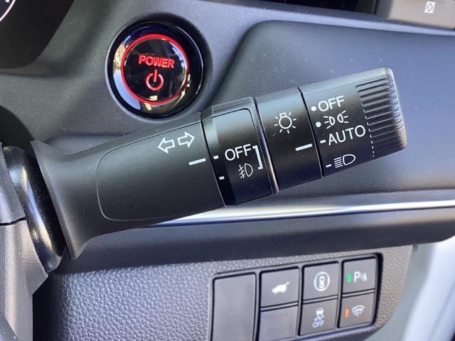 ヴェゼル e:HEVZ メモリーナビ ドラレコ ETC リアカメラ 衝突回避支援ブレーキ機能 スマキ Pトランク フルオートエアコン Dレコ エアバッグ 両席エアバック Rカメ 記録簿付 パワーウィンドウ LEDランプ(36枚目)