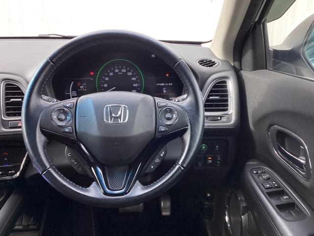 ヴェゼル ハイブリッドX・ホンダセンシング メモリーナビ リアカメラ ETC Aクルーズ Bモニ スマキー オートエアコン VSA LEDヘッドライト カーテンエアバッグ ABS パワーウィンドウ USB Wエアバッグ DVD再生 キーレス(3枚目)