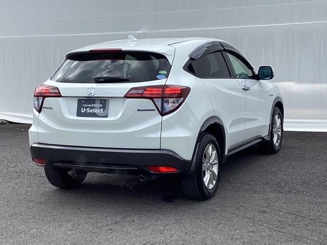 ヴェゼル ハイブリッドX・ホンダセンシング メモリーナビ リアカメラ ETC Aクルーズ Bモニ スマキー オートエアコン VSA LEDヘッドライト カーテンエアバッグ ABS パワーウィンドウ USB Wエアバッグ DVD再生 キーレス(9枚目)