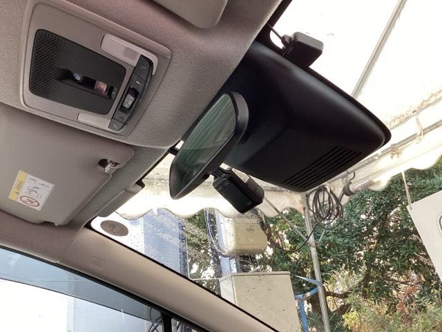 �g���������Z���V���O���ځI�~���g���[�_�[�ƒP��J�����ŁA�N���}�̑O���̏󋵂�F���B�u���[�L��X�e�A�����O�̐���Z�p�Ƌ������A���S�E���K�ȉ^�]�⎖�̉�����x�������i�̃V�X�e���ł��I