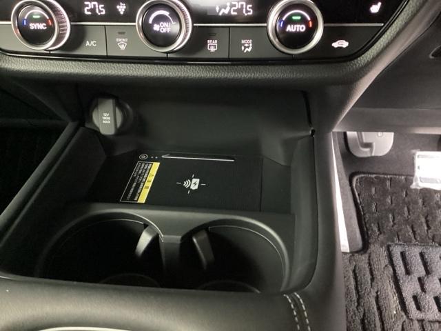 ZR-V e:HEVZ ナビ BOSEプレミアムサウンドシステム レザー Bカメラ サイドエアバック パワ-シ-ト LEDヘッドライト USB接続 地デジ Sヒーター サポカー ETC車載器 Dレコ パワーステアリング(32枚目)