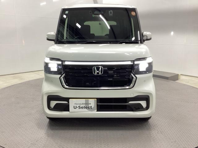 Ｎ－ＢＯＸカスタム ベースグレード　ＨｏｎｄａＣＯＮＮＥＣＴ対応純正メモリーナビ　ＵＳＢ接続　ＣＭＢＳ　Ｄレコ　ベンチシート　オートエアコン　スマートキ　ＬＥＤ　盗難防止装置　クルコン　ＥＴＣ　バックカメラ　フルセグＴＶ　エアバッグ（6枚目）