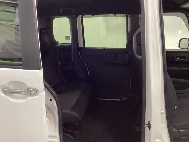 Ｎ－ＢＯＸカスタム ベースグレード　ＨｏｎｄａＣＯＮＮＥＣＴ対応純正メモリーナビ　ＵＳＢ接続　ＣＭＢＳ　Ｄレコ　ベンチシート　オートエアコン　スマートキ　ＬＥＤ　盗難防止装置　クルコン　ＥＴＣ　バックカメラ　フルセグＴＶ　エアバッグ（20枚目）