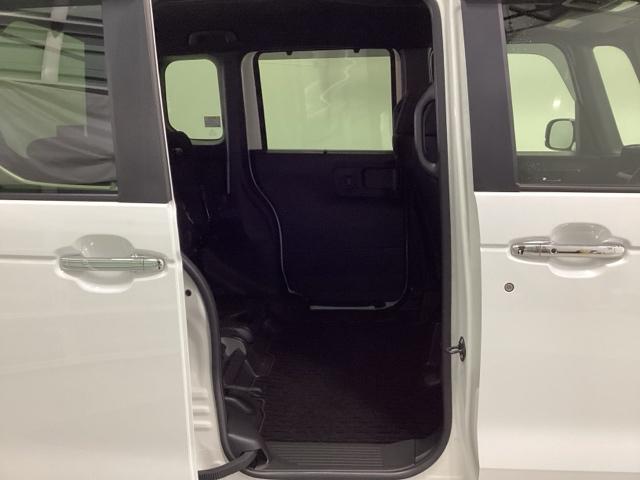 Ｎ－ＢＯＸカスタム ベースグレード　ＨｏｎｄａＣＯＮＮＥＣＴ対応純正メモリーナビ　ＵＳＢ接続　ＣＭＢＳ　Ｄレコ　ベンチシート　オートエアコン　スマートキ　ＬＥＤ　盗難防止装置　クルコン　ＥＴＣ　バックカメラ　フルセグＴＶ　エアバッグ（21枚目）