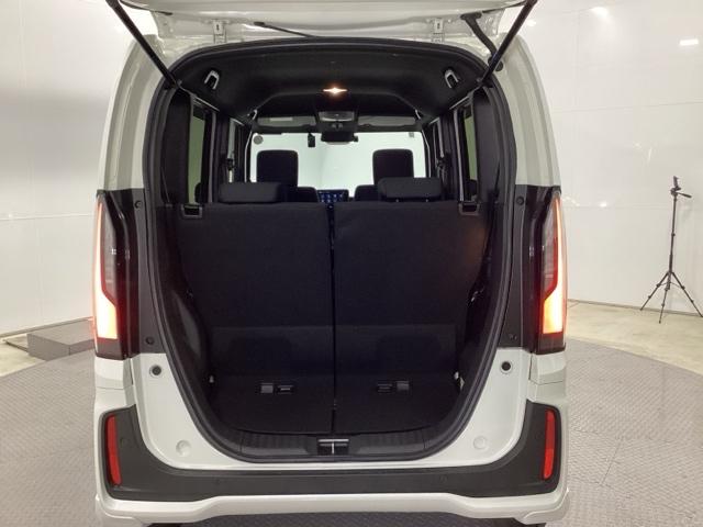 Ｎ－ＢＯＸカスタム ベースグレード　ＨｏｎｄａＣＯＮＮＥＣＴ対応純正メモリーナビ　ＵＳＢ接続　ＣＭＢＳ　Ｄレコ　ベンチシート　オートエアコン　スマートキ　ＬＥＤ　盗難防止装置　クルコン　ＥＴＣ　バックカメラ　フルセグＴＶ　エアバッグ（22枚目）