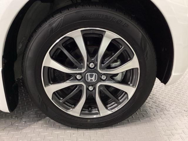 Ｎ－ＢＯＸカスタム ベースグレード　ＨｏｎｄａＣＯＮＮＥＣＴ対応純正メモリーナビ　ＵＳＢ接続　ＣＭＢＳ　Ｄレコ　ベンチシート　オートエアコン　スマートキ　ＬＥＤ　盗難防止装置　クルコン　ＥＴＣ　バックカメラ　フルセグＴＶ　エアバッグ（24枚目）