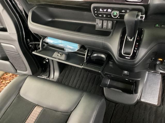 Ｎ－ＢＯＸカスタム Ｇ・Ｌターボホンダセンシング　純正メモリーナビ　ドラレコ　リアカメラ　フルセ　両側ＰＷスライドドア　Ｂモニタ　Ｉストップ　セキュリティー　点検記録簿　ＵＳＢ接続　クルーズコントロール　ナビＴＶ　キーレスエントリー　ＶＳＡ　ベンチＳ（40枚目）
