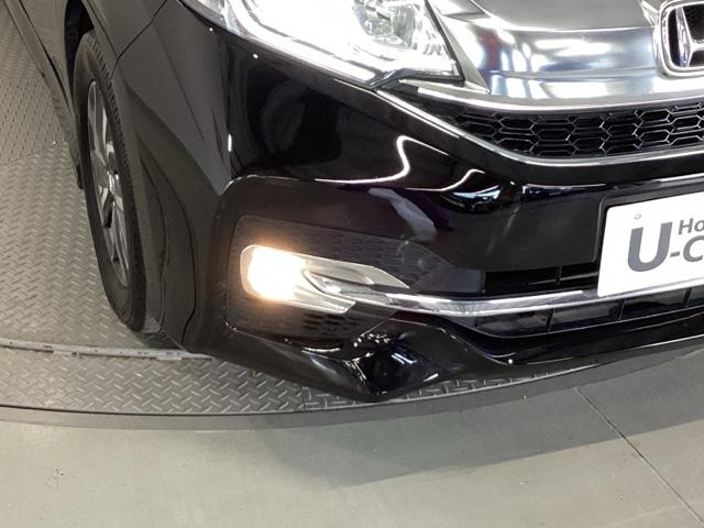 ステップワゴンスパーダ スパーダホンダセンシング　純正メモリーナビ　両側電動スライドドア　盗難防止　助手席エアバッグ　Ｗパワスラ　地デジ　サイドエアバッグ　ＬＥＤライト　横滑り防止システム　オートエアコン　リアカメラ　ナビ＆ＴＶ　三列シート　ＥＴＣ付（25枚目）