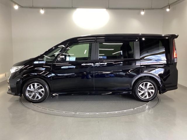 ステップワゴンスパーダ スパーダホンダセンシング　純正メモリーナビ　両側電動スライドドア　盗難防止　助手席エアバッグ　Ｗパワスラ　地デジ　サイドエアバッグ　ＬＥＤライト　横滑り防止システム　オートエアコン　リアカメラ　ナビ＆ＴＶ　三列シート　ＥＴＣ付（27枚目）