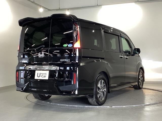 ステップワゴンスパーダ スパーダホンダセンシング　純正メモリーナビ　両側電動スライドドア　盗難防止　助手席エアバッグ　Ｗパワスラ　地デジ　サイドエアバッグ　ＬＥＤライト　横滑り防止システム　オートエアコン　リアカメラ　ナビ＆ＴＶ　三列シート　ＥＴＣ付（32枚目）