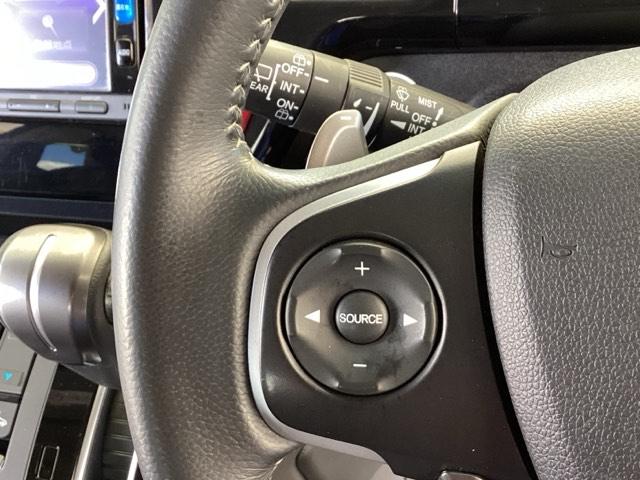 ステップワゴンスパーダ スパーダホンダセンシング　純正メモリーナビ　両側電動スライドドア　盗難防止　助手席エアバッグ　Ｗパワスラ　地デジ　サイドエアバッグ　ＬＥＤライト　横滑り防止システム　オートエアコン　リアカメラ　ナビ＆ＴＶ　三列シート　ＥＴＣ付（42枚目）