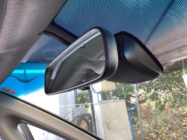 ステップワゴンスパーダ スパーダホンダセンシング　純正メモリーナビ　両側電動スライドドア　盗難防止　助手席エアバッグ　Ｗパワスラ　地デジ　サイドエアバッグ　ＬＥＤライト　横滑り防止システム　オートエアコン　リアカメラ　ナビ＆ＴＶ　三列シート　ＥＴＣ付（49枚目）