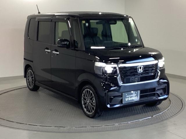 Ｎ－ＢＯＸカスタム ターボ　純正ディスプレイオーディオ　リアカメラ　イモビライザー　衝突被害軽減　ベンチシート　キーフリー　Ｐセンサー　ＥＳＣ　パワステ　両席エアバック　サイドエアバッグ　ターボ車　ＵＳＢ接続　Ａライト　スマキー（7枚目）