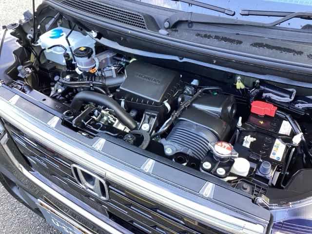 Ｎ－ＢＯＸカスタム ターボ　純正ディスプレイオーディオ　リアカメラ　イモビライザー　衝突被害軽減　ベンチシート　キーフリー　Ｐセンサー　ＥＳＣ　パワステ　両席エアバック　サイドエアバッグ　ターボ車　ＵＳＢ接続　Ａライト　スマキー（20枚目）