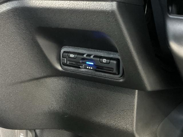 Ｎ－ＢＯＸカスタム ターボ　純正ディスプレイオーディオ　リアカメラ　イモビライザー　衝突被害軽減　ベンチシート　キーフリー　Ｐセンサー　ＥＳＣ　パワステ　両席エアバック　サイドエアバッグ　ターボ車　ＵＳＢ接続　Ａライト　スマキー（44枚目）