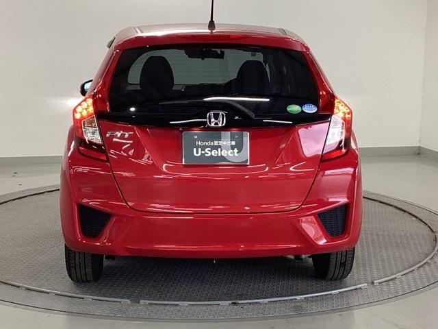 フィット １３Ｇ・Ｌパッケージ　純正メモリナビ　衝突低減ブレーキ　ＥＴＣ　軽減ブレーキ　盗難警報装置　Ｂカメ　Ｓキー　ワンセグ　フルオートエアコン　ナビＴＶ　リモコンキー　サイドＳＲＳ　横滑り防止機能　エアバック　アイスト　ドラレコ（9枚目）