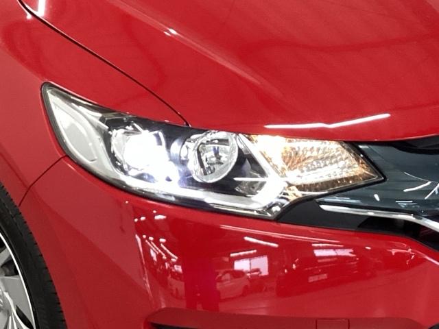 フィット １３Ｇ・Ｌパッケージ　純正メモリナビ　衝突低減ブレーキ　ＥＴＣ　軽減ブレーキ　盗難警報装置　Ｂカメ　Ｓキー　ワンセグ　フルオートエアコン　ナビＴＶ　リモコンキー　サイドＳＲＳ　横滑り防止機能　エアバック　アイスト　ドラレコ（22枚目）