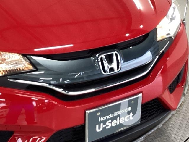 フィット １３Ｇ・Ｌパッケージ　純正メモリナビ　衝突低減ブレーキ　ＥＴＣ　軽減ブレーキ　盗難警報装置　Ｂカメ　Ｓキー　ワンセグ　フルオートエアコン　ナビＴＶ　リモコンキー　サイドＳＲＳ　横滑り防止機能　エアバック　アイスト　ドラレコ（23枚目）