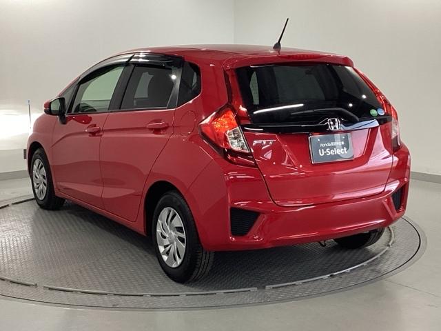 フィット １３Ｇ・Ｌパッケージ　純正メモリナビ　衝突低減ブレーキ　ＥＴＣ　軽減ブレーキ　盗難警報装置　Ｂカメ　Ｓキー　ワンセグ　フルオートエアコン　ナビＴＶ　リモコンキー　サイドＳＲＳ　横滑り防止機能　エアバック　アイスト　ドラレコ（27枚目）