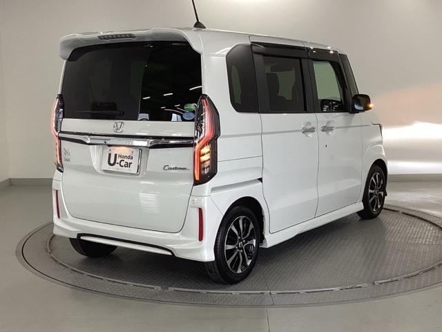 Ｎ－ＢＯＸカスタム Ｇ・Ｌホンダセンシング　純正ナビ　フルセグ　リアカメラ　地デジＴＶ　助手席エアバッグ　キーレス　シートＨ　アイドリングＳＴ　セキュリティーアラーム　スマ－トキ－　ナビＴＶ　ＥＴＣ　前車追従機能　サイドエアバッグ　ＵＳＢ（8枚目）