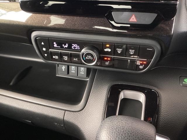 Ｎ－ＢＯＸカスタム Ｇ・Ｌホンダセンシング　純正ナビ　フルセグ　リアカメラ　地デジＴＶ　助手席エアバッグ　キーレス　シートＨ　アイドリングＳＴ　セキュリティーアラーム　スマ－トキ－　ナビＴＶ　ＥＴＣ　前車追従機能　サイドエアバッグ　ＵＳＢ（13枚目）