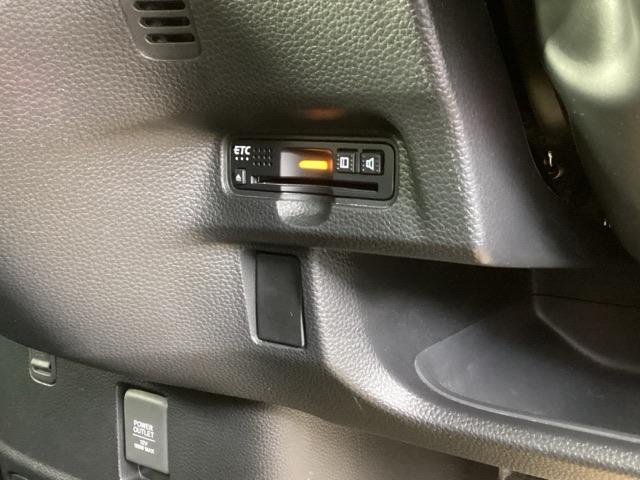 Ｎ－ＢＯＸカスタム Ｇ・Ｌホンダセンシング　純正ナビ　フルセグ　リアカメラ　地デジＴＶ　助手席エアバッグ　キーレス　シートＨ　アイドリングＳＴ　セキュリティーアラーム　スマ－トキ－　ナビＴＶ　ＥＴＣ　前車追従機能　サイドエアバッグ　ＵＳＢ（15枚目）