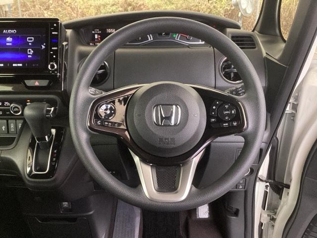 Ｎ－ＢＯＸカスタム Ｇ・Ｌホンダセンシング　純正ナビ　フルセグ　リアカメラ　地デジＴＶ　助手席エアバッグ　キーレス　シートＨ　アイドリングＳＴ　セキュリティーアラーム　スマ－トキ－　ナビＴＶ　ＥＴＣ　前車追従機能　サイドエアバッグ　ＵＳＢ（18枚目）