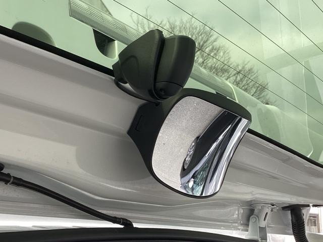 Ｎ－ＢＯＸカスタム Ｇ・Ｌホンダセンシング　純正ナビ　フルセグ　リアカメラ　地デジＴＶ　助手席エアバッグ　キーレス　シートＨ　アイドリングＳＴ　セキュリティーアラーム　スマ－トキ－　ナビＴＶ　ＥＴＣ　前車追従機能　サイドエアバッグ　ＵＳＢ（24枚目）