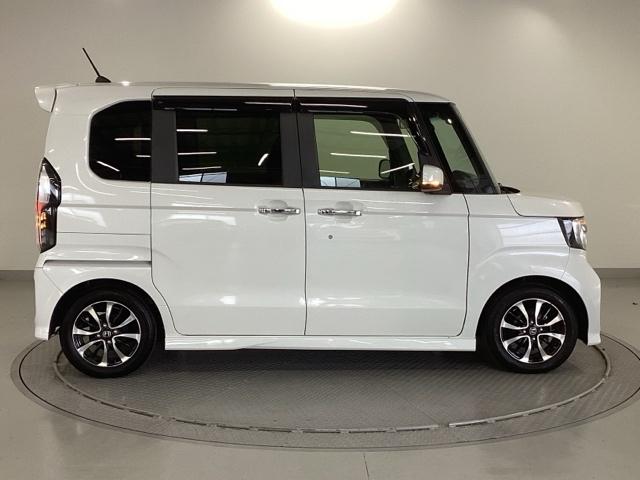 Ｎ－ＢＯＸカスタム Ｇ・Ｌホンダセンシング　純正ナビ　フルセグ　リアカメラ　地デジＴＶ　助手席エアバッグ　キーレス　シートＨ　アイドリングＳＴ　セキュリティーアラーム　スマ－トキ－　ナビＴＶ　ＥＴＣ　前車追従機能　サイドエアバッグ　ＵＳＢ（32枚目）