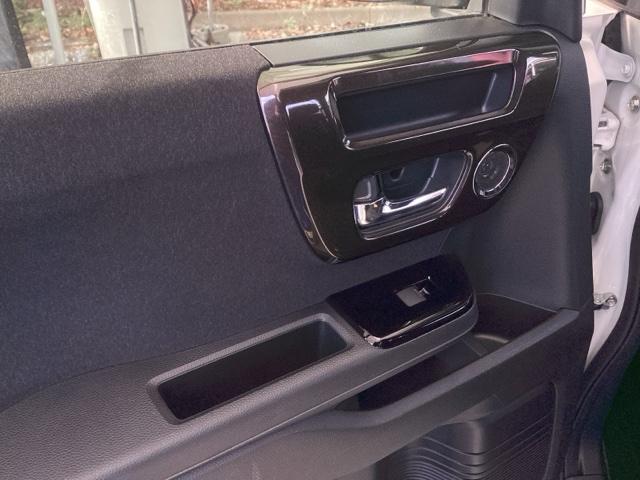 Ｎ－ＢＯＸカスタム Ｇ・Ｌホンダセンシング　純正ナビ　フルセグ　リアカメラ　地デジＴＶ　助手席エアバッグ　キーレス　シートＨ　アイドリングＳＴ　セキュリティーアラーム　スマ－トキ－　ナビＴＶ　ＥＴＣ　前車追従機能　サイドエアバッグ　ＵＳＢ（38枚目）