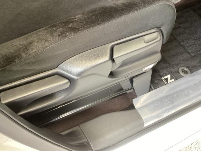 Ｎ－ＢＯＸカスタム Ｇ・Ｌホンダセンシング　純正ナビ　フルセグ　リアカメラ　地デジＴＶ　助手席エアバッグ　キーレス　シートＨ　アイドリングＳＴ　セキュリティーアラーム　スマ－トキ－　ナビＴＶ　ＥＴＣ　前車追従機能　サイドエアバッグ　ＵＳＢ（47枚目）