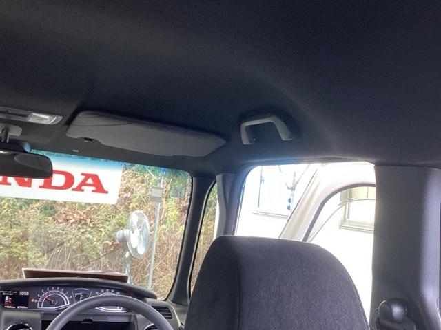 Ｎ－ＢＯＸカスタム Ｇ・Ｌホンダセンシング　純正ナビ　フルセグ　リアカメラ　地デジＴＶ　助手席エアバッグ　キーレス　シートＨ　アイドリングＳＴ　セキュリティーアラーム　スマ－トキ－　ナビＴＶ　ＥＴＣ　前車追従機能　サイドエアバッグ　ＵＳＢ（54枚目）