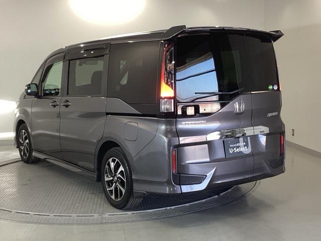 ステップワゴンスパーダ スパーダホンダセンシング　純正ナビ　リア席モニター　ＥＴＣ　盗難防止　助手席エアバッグ　Ｗパワスラ　地デジ　ＬＥＤライト　横滑り防止システム　オートエアコン　リアカメラ　ドライブレコーダー装着車　ＵＳＢ　ナビ＆ＴＶ　三列シート（10枚目）