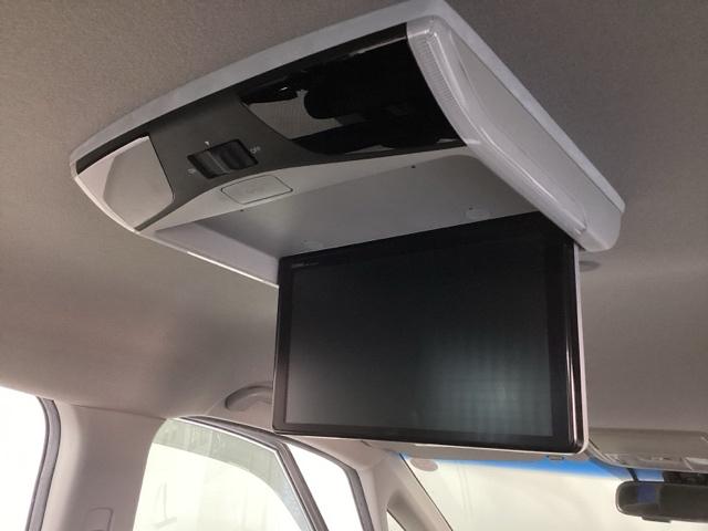 ステップワゴンスパーダ スパーダホンダセンシング　純正ナビ　リア席モニター　ＥＴＣ　盗難防止　助手席エアバッグ　Ｗパワスラ　地デジ　ＬＥＤライト　横滑り防止システム　オートエアコン　リアカメラ　ドライブレコーダー装着車　ＵＳＢ　ナビ＆ＴＶ　三列シート（17枚目）