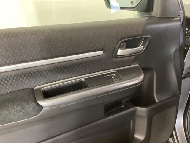 ステップワゴンスパーダ スパーダホンダセンシング　純正ナビ　リア席モニター　ＥＴＣ　盗難防止　助手席エアバッグ　Ｗパワスラ　地デジ　ＬＥＤライト　横滑り防止システム　オートエアコン　リアカメラ　ドライブレコーダー装着車　ＵＳＢ　ナビ＆ＴＶ　三列シート（41枚目）