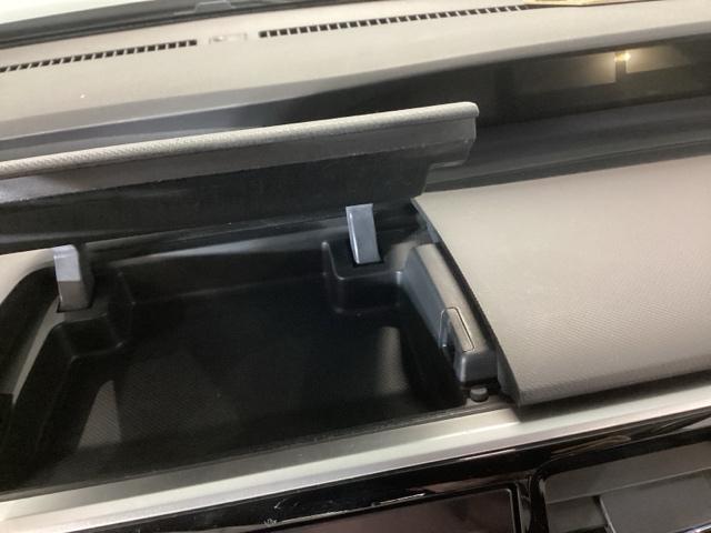 ステップワゴンスパーダ スパーダホンダセンシング　純正ナビ　リア席モニター　ＥＴＣ　盗難防止　助手席エアバッグ　Ｗパワスラ　地デジ　ＬＥＤライト　横滑り防止システム　オートエアコン　リアカメラ　ドライブレコーダー装着車　ＵＳＢ　ナビ＆ＴＶ　三列シート（47枚目）