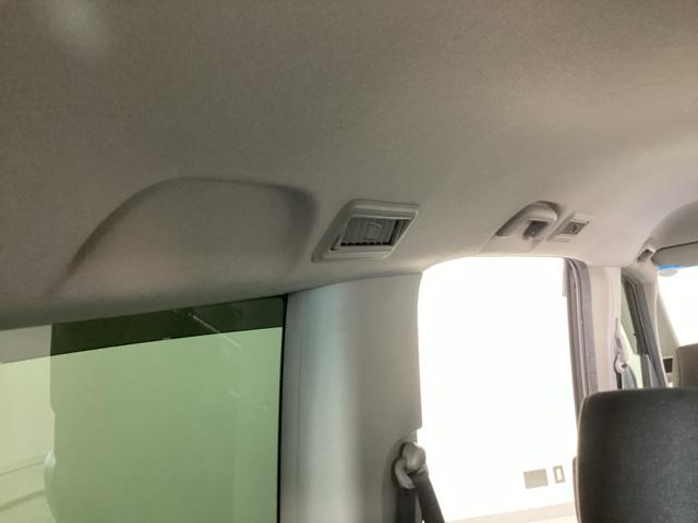 ステップワゴンスパーダ スパーダホンダセンシング　純正ナビ　リア席モニター　ＥＴＣ　盗難防止　助手席エアバッグ　Ｗパワスラ　地デジ　ＬＥＤライト　横滑り防止システム　オートエアコン　リアカメラ　ドライブレコーダー装着車　ＵＳＢ　ナビ＆ＴＶ　三列シート（55枚目）