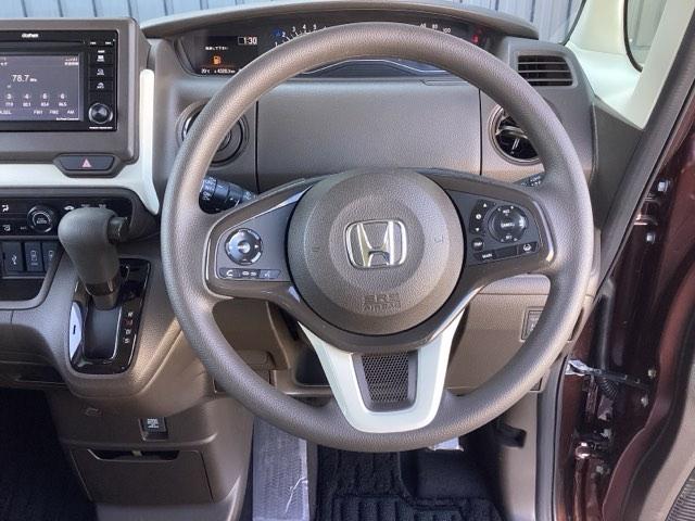 ��ɂȂ��ފ��o�̃X�e�A�����O�ł��B�����S�n�A�f�U�C�����A���쐫�ɂ���������A�C�e���ł��B