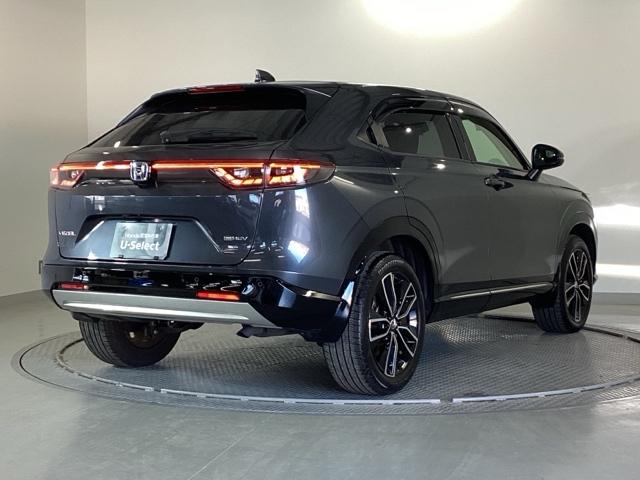 ヴェゼル ｅ：ＨＥＶＺ　純正メモリーナビ　ドラレコ　リアカメラ　衝突回避支援ブレーキ機能　スマキ　Ｐトランク　フルオートエアコン　Ｄレコ　エアバッグ　両席エアバック　Ｒカメ　記録簿付　パワーウィンドウ　ＬＥＤランプ　ソナー（31枚目）