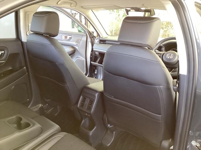 ヴェゼル ｅ：ＨＥＶＺ　純正メモリーナビ　ドラレコ　リアカメラ　衝突回避支援ブレーキ機能　スマキ　Ｐトランク　フルオートエアコン　Ｄレコ　エアバッグ　両席エアバック　Ｒカメ　記録簿付　パワーウィンドウ　ＬＥＤランプ　ソナー（59枚目）