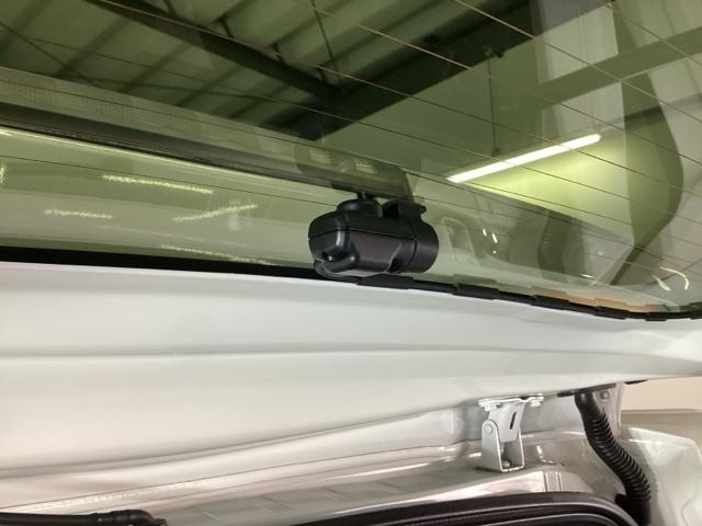 Ｎ－ＢＯＸカスタム ターボ　純正ナビ　フルセグ　リアカメラ　イモビライザー　衝突被害軽減　ベンチシート　キーフリー　Ｐセンサー　ＥＳＣ　パワステ　両席エアバック　サイドエアバッグ　ターボ車　ＵＳＢ接続　スマキー　Ｂカメ　ＥＴＣ（24枚目）