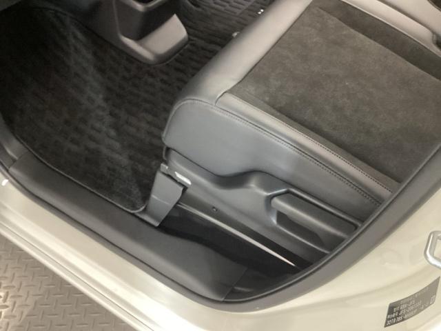 Ｎ－ＢＯＸカスタム ターボ　純正ナビ　フルセグ　リアカメラ　イモビライザー　衝突被害軽減　ベンチシート　キーフリー　Ｐセンサー　ＥＳＣ　パワステ　両席エアバック　サイドエアバッグ　ターボ車　ＵＳＢ接続　スマキー　Ｂカメ　ＥＴＣ（41枚目）