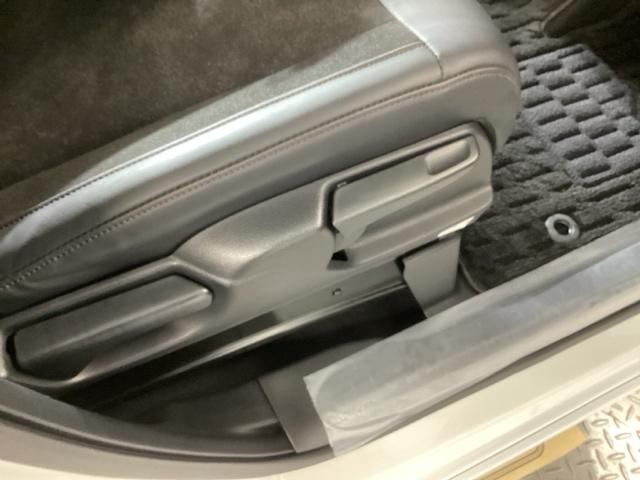 Ｎ－ＢＯＸカスタム ターボ　純正ナビ　フルセグ　リアカメラ　イモビライザー　衝突被害軽減　ベンチシート　キーフリー　Ｐセンサー　ＥＳＣ　パワステ　両席エアバック　サイドエアバッグ　ターボ車　ＵＳＢ接続　スマキー　Ｂカメ　ＥＴＣ（48枚目）