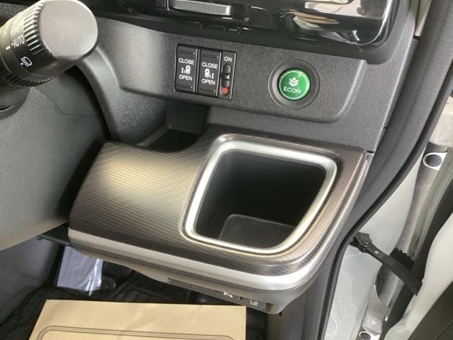 �p���[�X���C�h�h�A�̊J�̓X�}�[�g�L�[�̃����R����h�A�m�u�͖ܘ_�A�^�]�ȑ��̃X�C�b�`����ł��J���ł��A���S�E�ȒP�ł��B