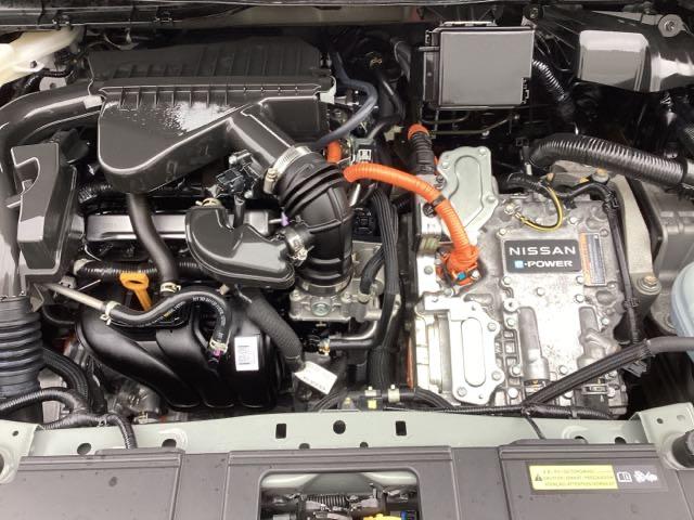 �G���W�����[�������������򂵂Ă��܂��̂ŁA�`���Ă݂Ă��������B