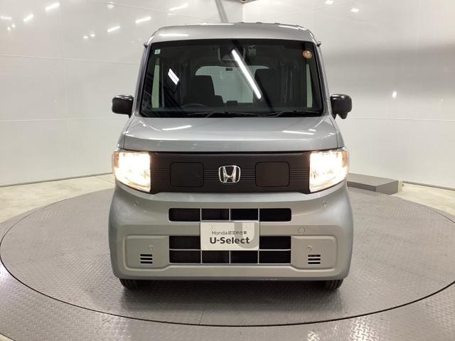 �n���Q���w�b�h���C�g�͒g���݂̂���F�ŗD�����A���邭�Ǝ˂��܂��B�I�[�g���C�g�R���g���[���t���Ŏ��̖͂��邳�ɉ����Ď����œ_���E�������܂��B